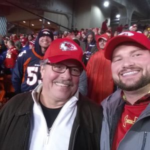 Meet your Posher, Sam